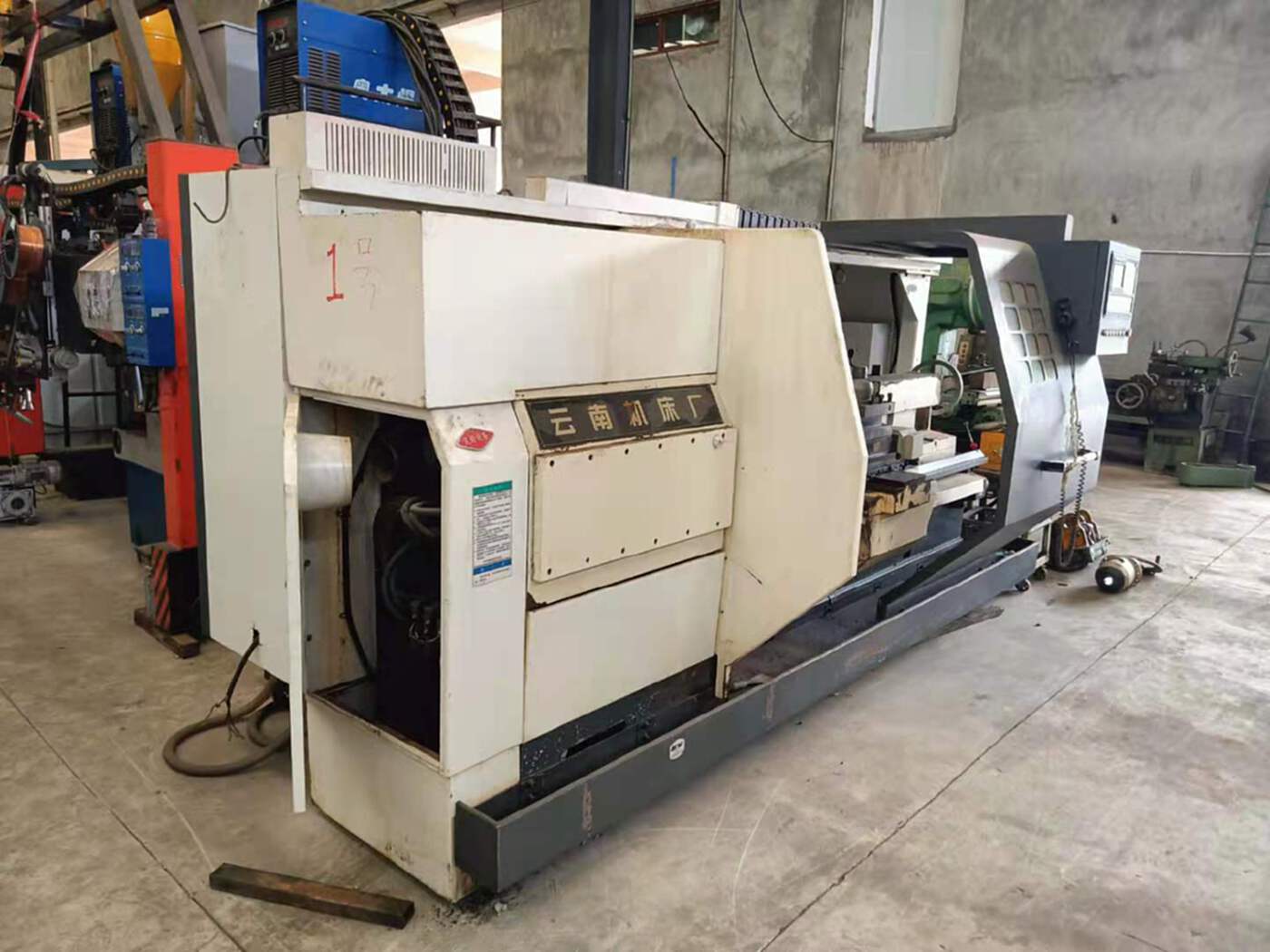 出售云南616315米数控车床