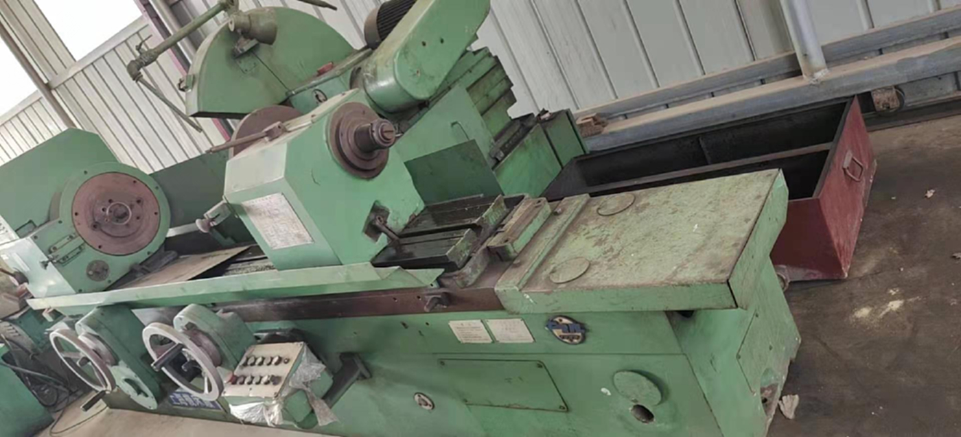 首页> 机床设备> 磨床> 出售二手上海mq8260b曲轴磨床二手曲轴磨二手