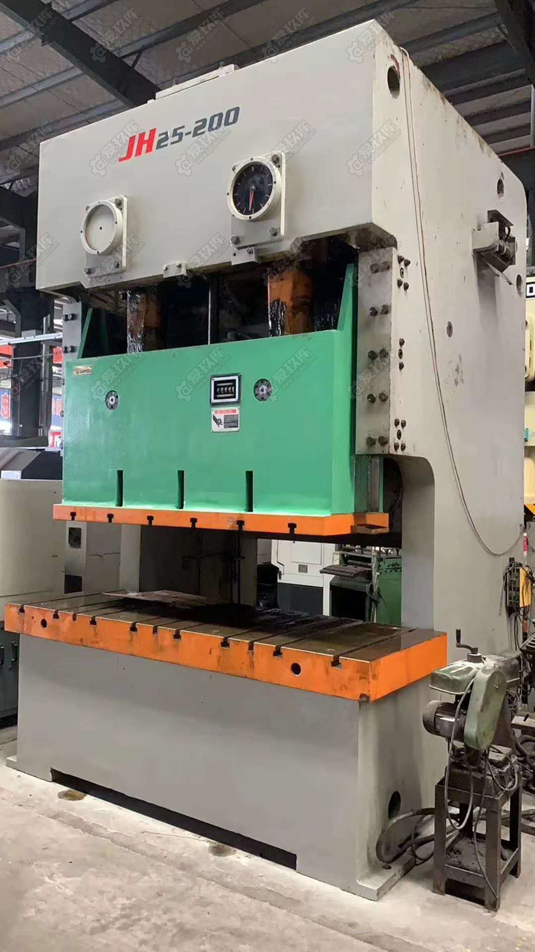 出售二手扬力jh25-200双点龙门冲床二手龙门冲床