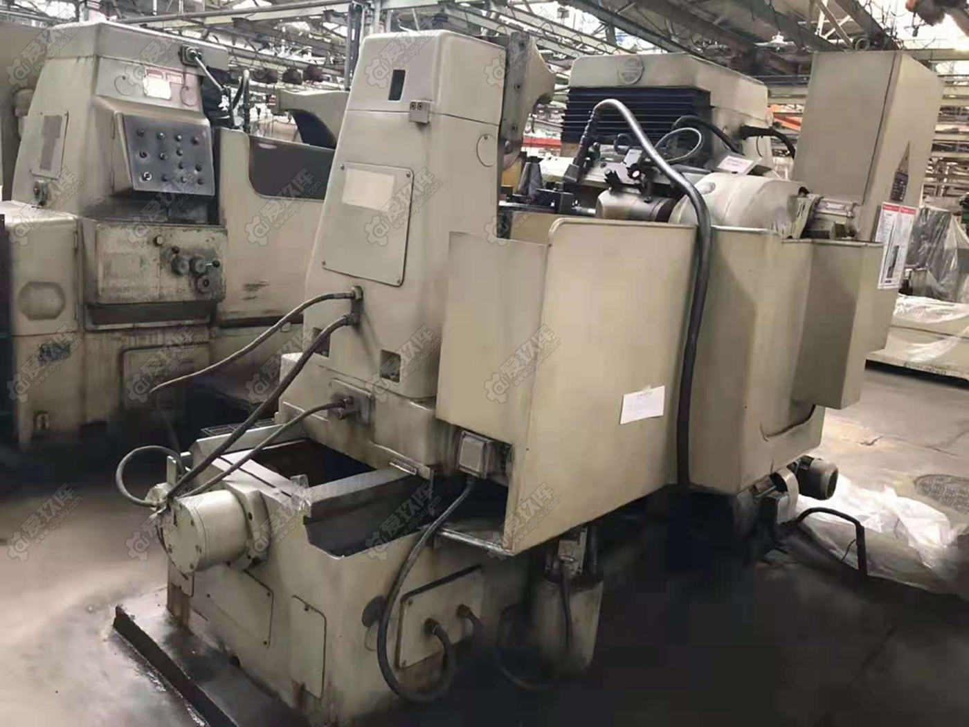 出售二手重慶YB3180HA半自動滾齒機二手滾齒機