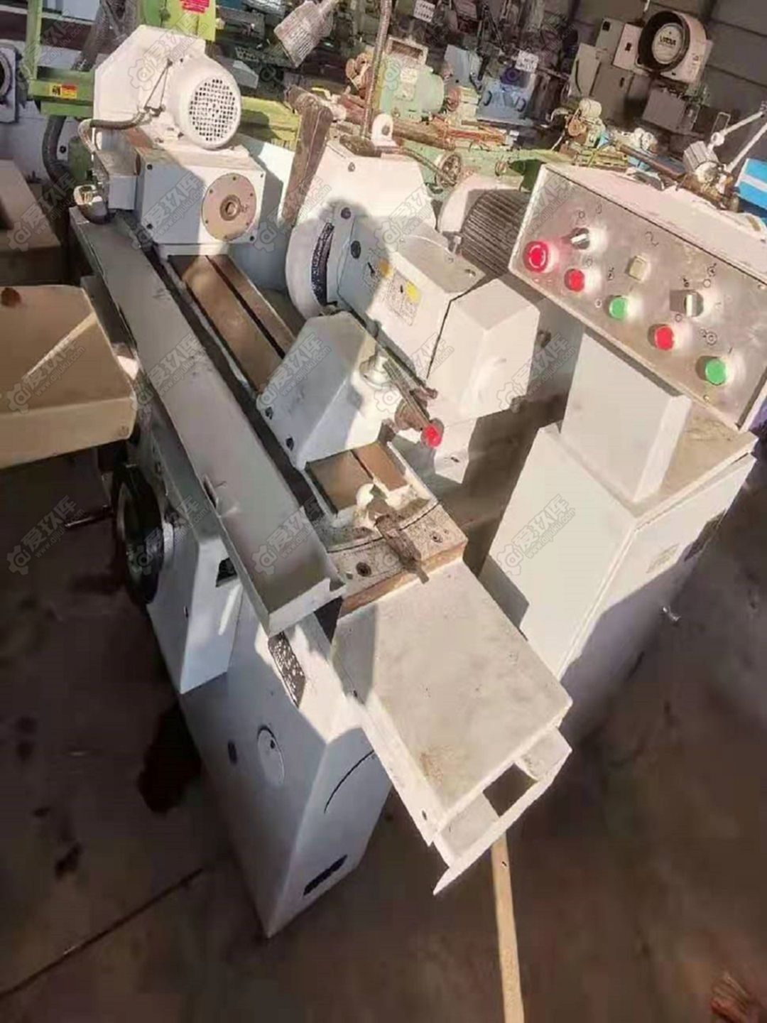 出售二手北京二機M1320E外圓磨床二手外圓磨二手磨床