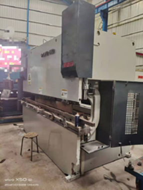 Selling secondhand Huangshi pPEB100-30 electric hydraulic CNC bending machine