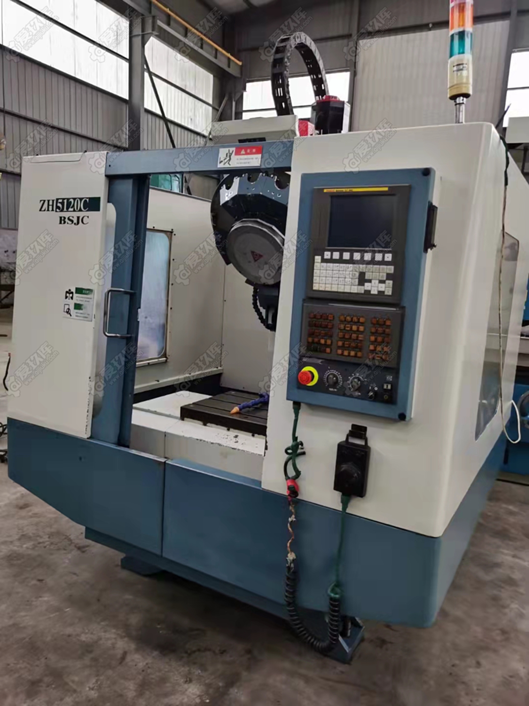 出售北京5120立式钻削加工中心