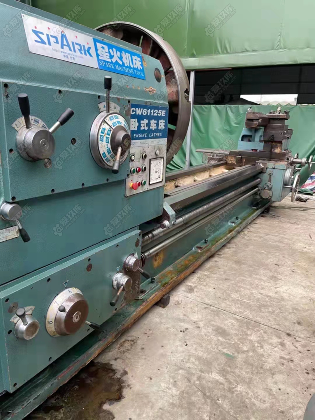 出售星火61125  * 3米车床