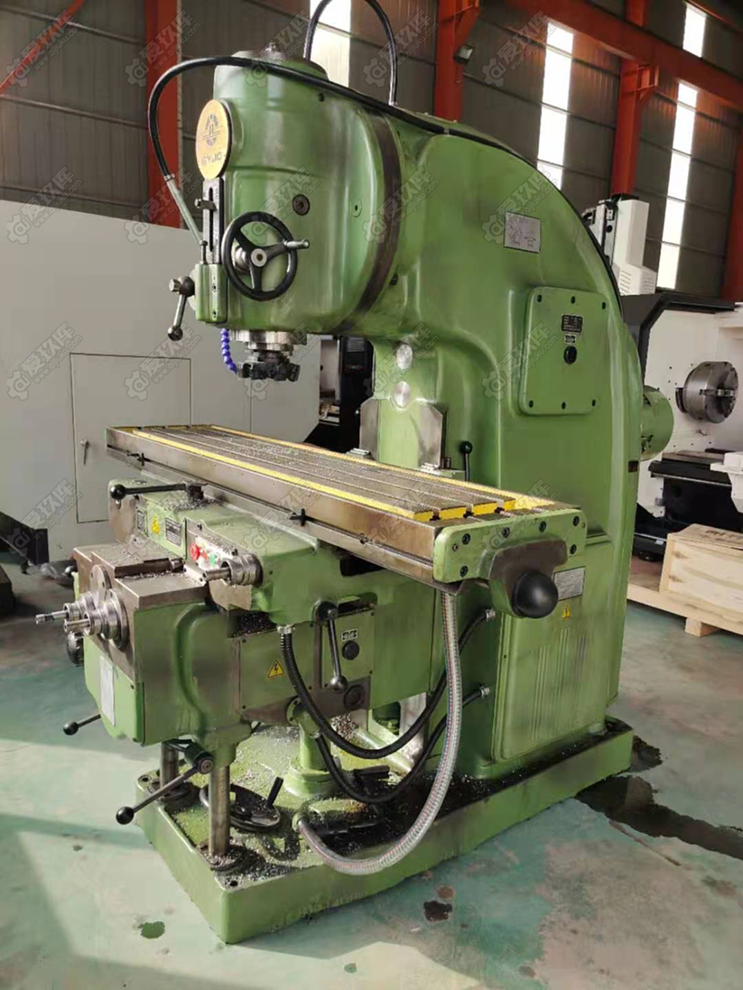 出售二手北一b1400k立式升降台铣床二手立铣