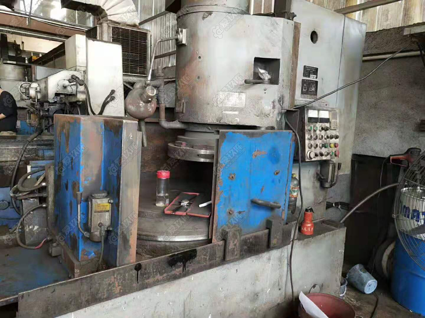 出售二手朝陽重工M7480E立軸圓臺平面磨床