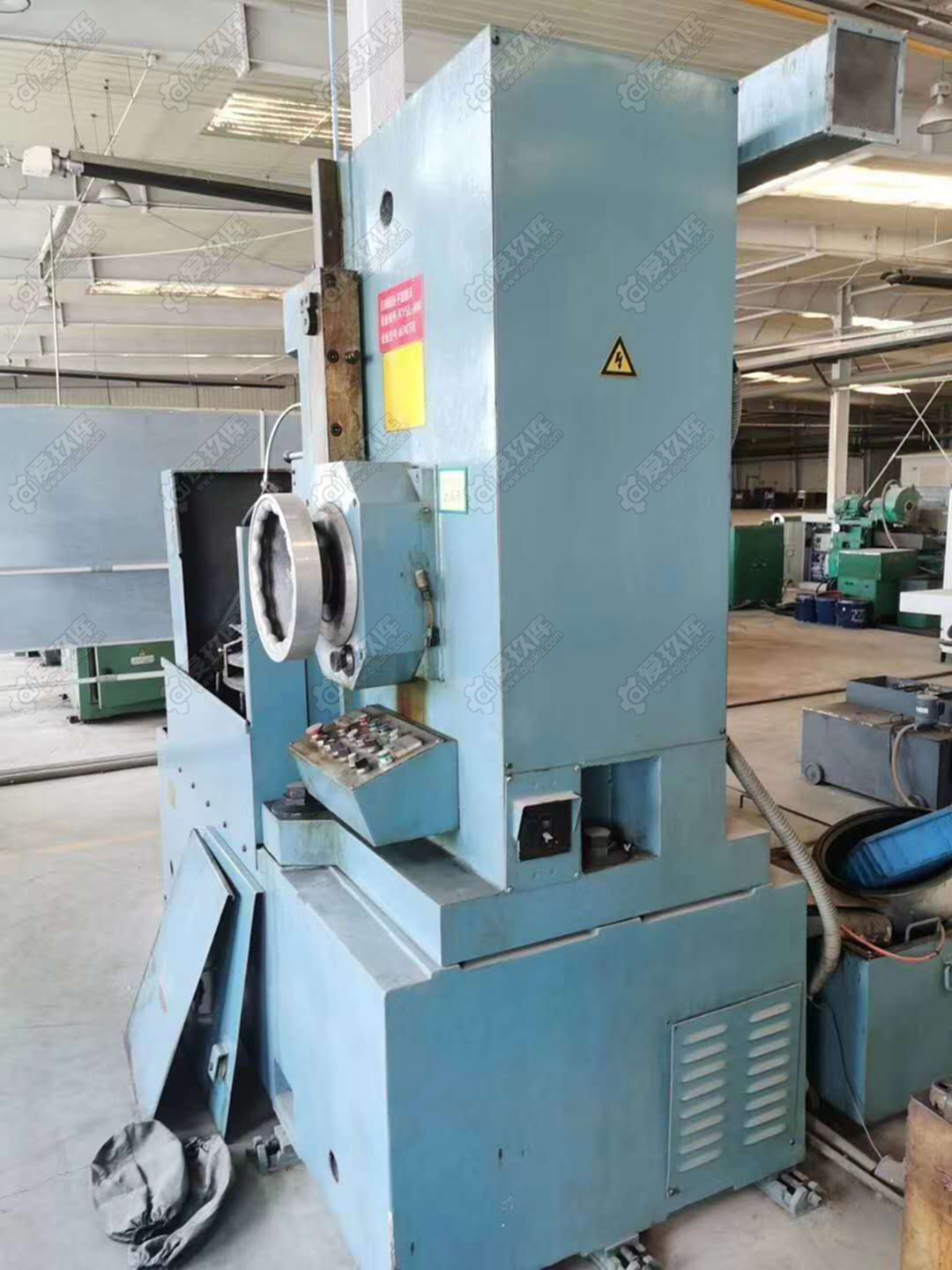 出售南通二机m7475b立轴园台平面磨床二手平面磨