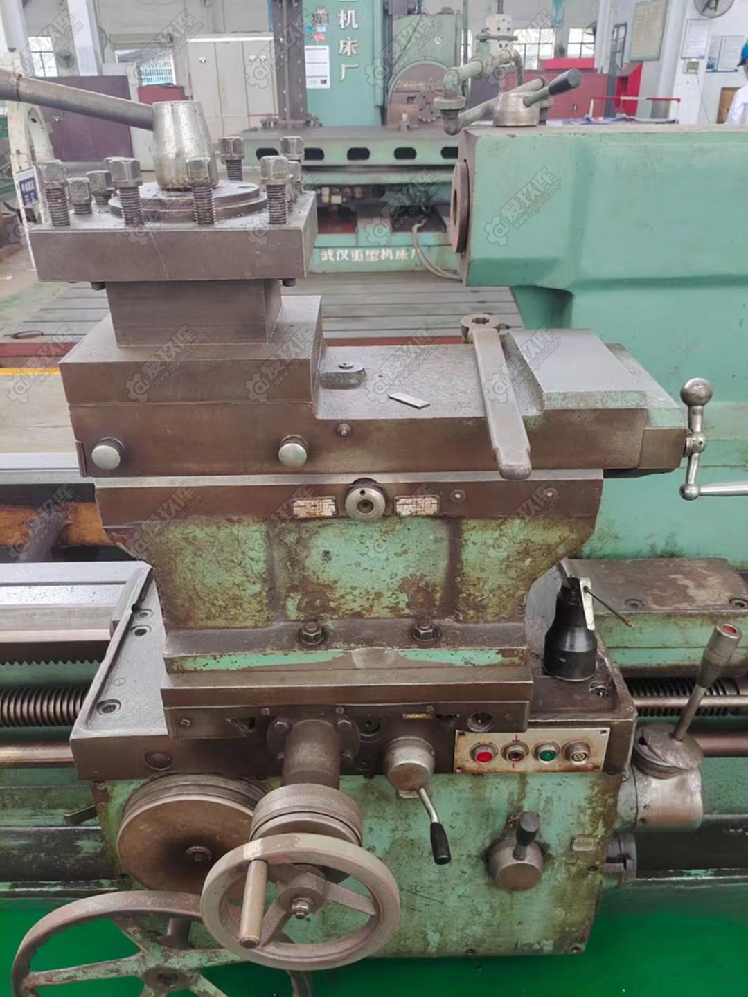 出售星火611005米车床