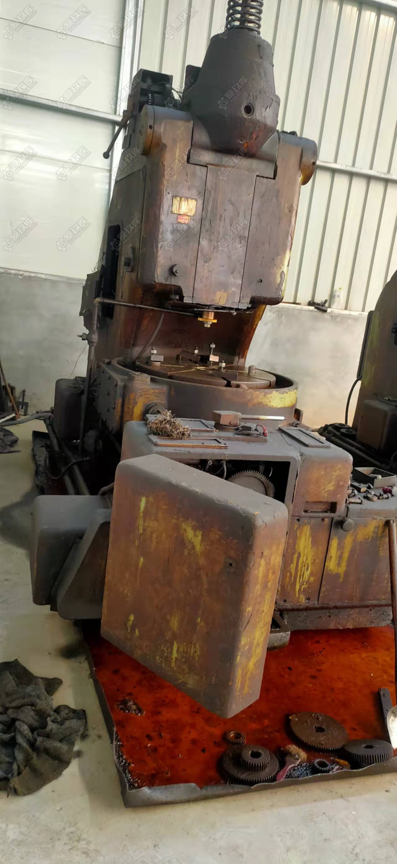 出售2台插齿机y58保精度