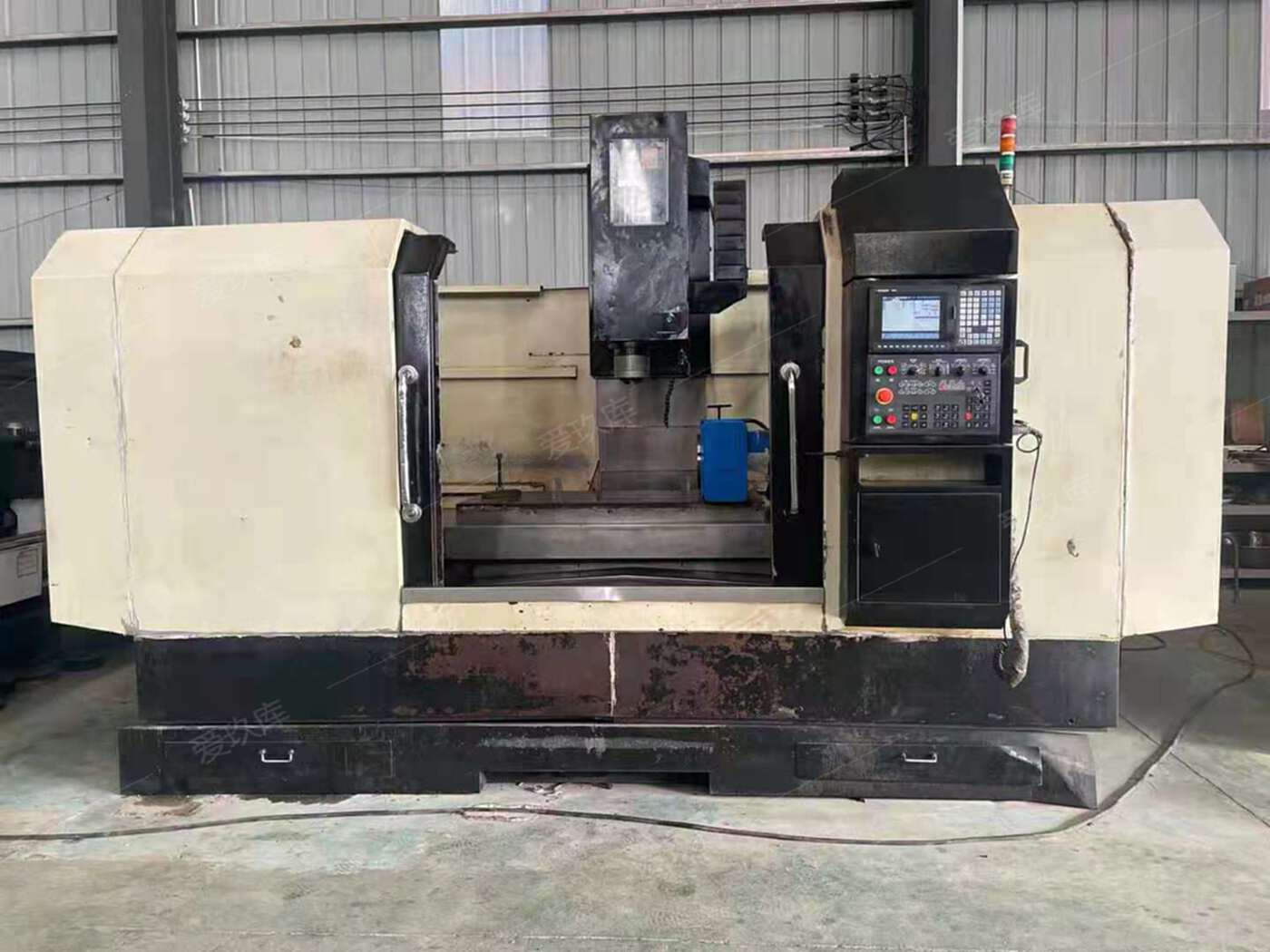 Shanghai Shirong 1270 CNC milling machine for sale
